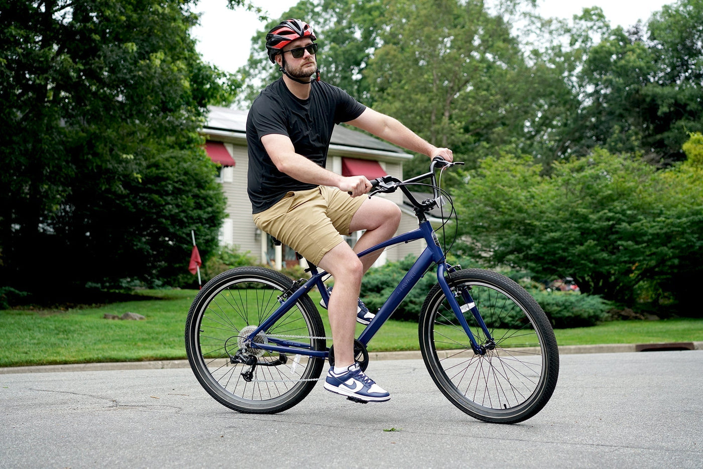 27.5" Haven® Horizon 8 Step Over Comfort Hybrid Bike