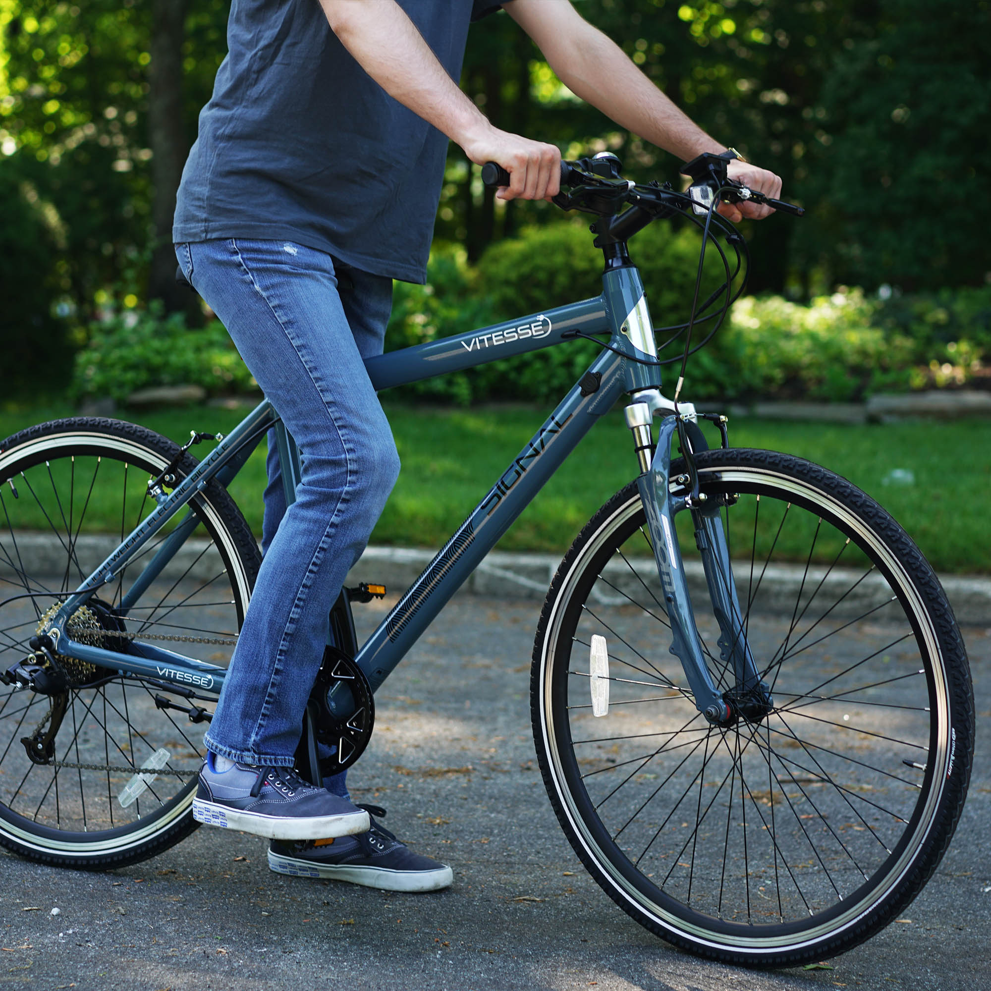 Mendham Bike Co. | Discount Bikes | 700c Vitesse Signal Electric Bike For Adults 14+